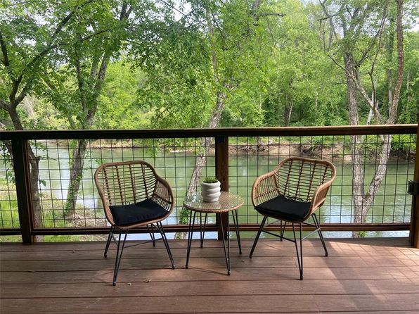 482 Retreat Loop, Broken Bow, OK 74728