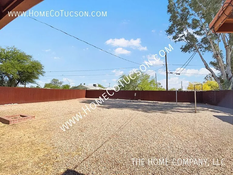 5452 E Linden St — Photo 29