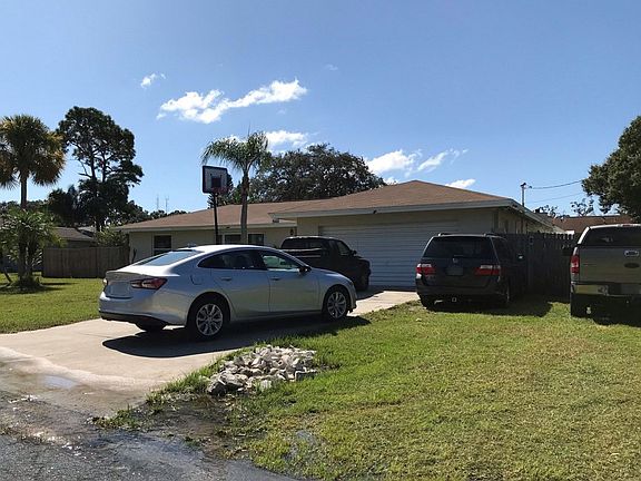 2nd image of 340 Crosswinds Dr
