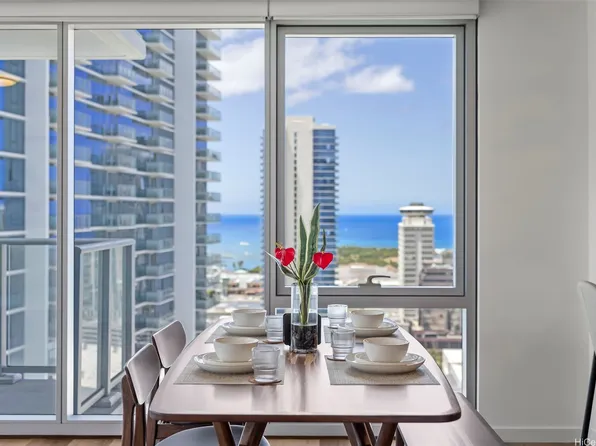 1515 Liona St #3101, Honolulu, HI 96814
