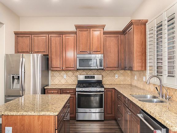 5th image of 18156 W East Wind Ave