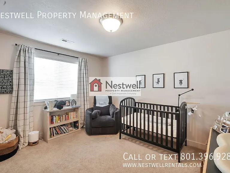 4159 N Fremont Dr — Photo 20
