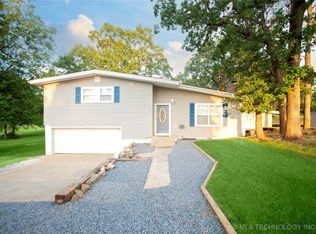 416434 Lakeside Dr, Checotah, OK 74426
