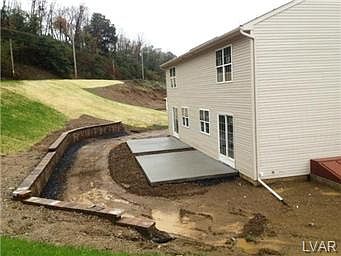 3rd image of 157 Frank Dr