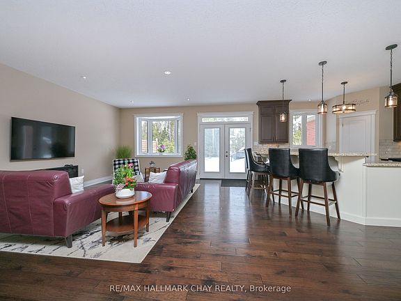 4th image of 11 Harry Parker Pl