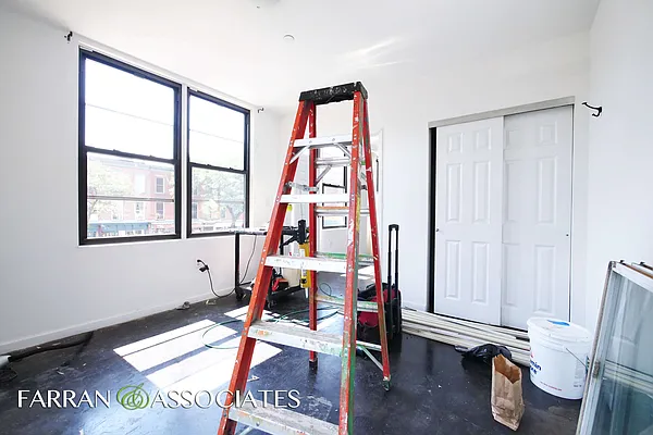 Rented by Farran & Associates | media 38