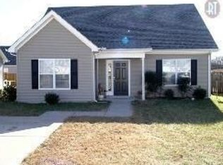 915 Crystal Bear Trl, Murfreesboro, TN 37128