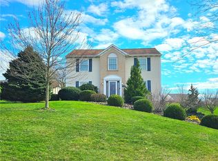 625 Preferred Dr, Washington, PA 15301