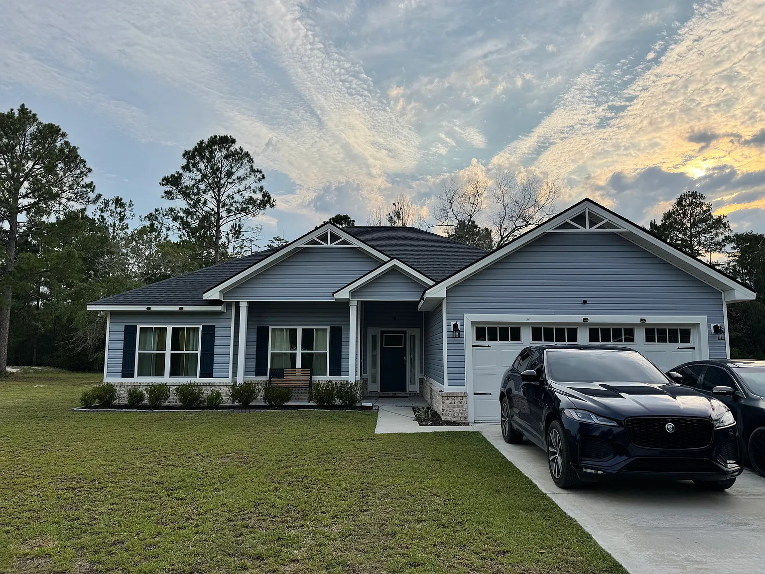 154 Taylors Creek Dr — Photo 1