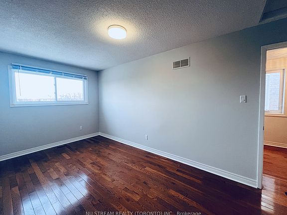 5th image of 151 Woodhall Rd #1&2
