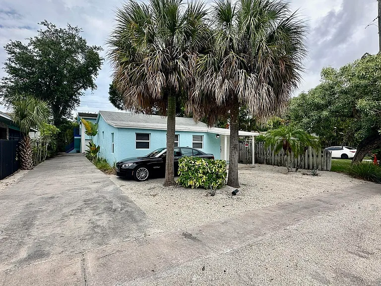 1329 NW 3rd Ave — Photo 4