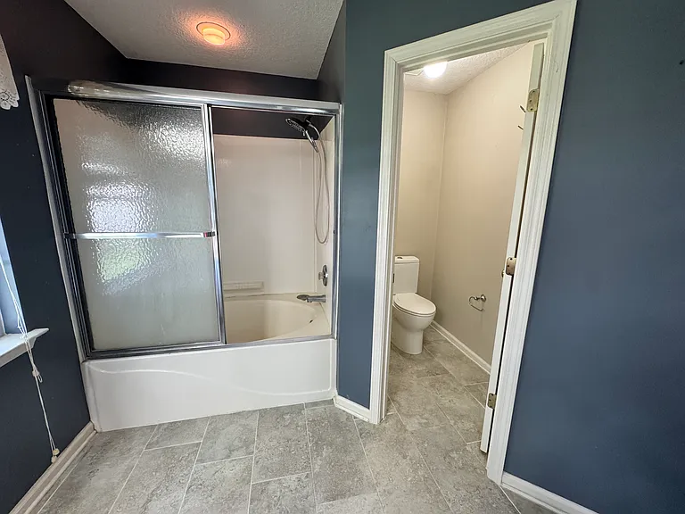 38 Kristins Dr — Photo 4