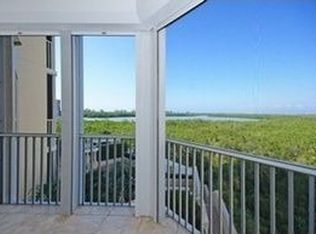 295 Grande Way #4, Naples, FL 34109