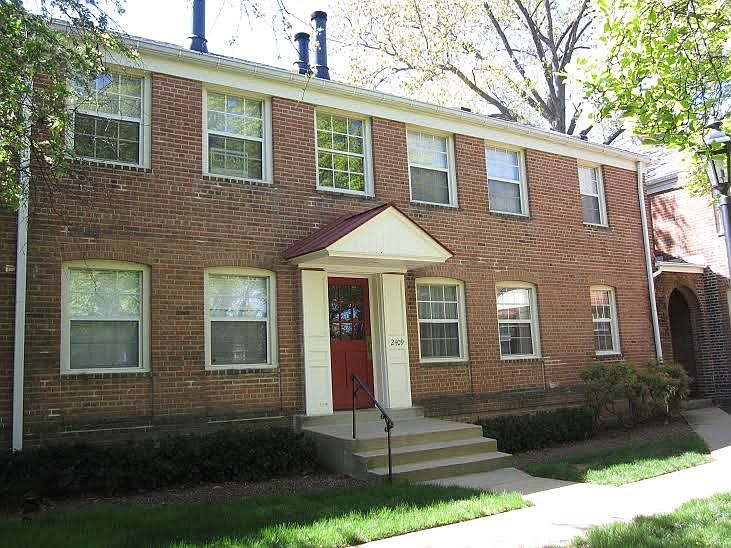 1st image of 2809 Arlington Blvd APT 102