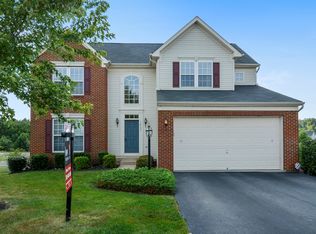 10621 Busick Ct, Gainesville, VA 20155
