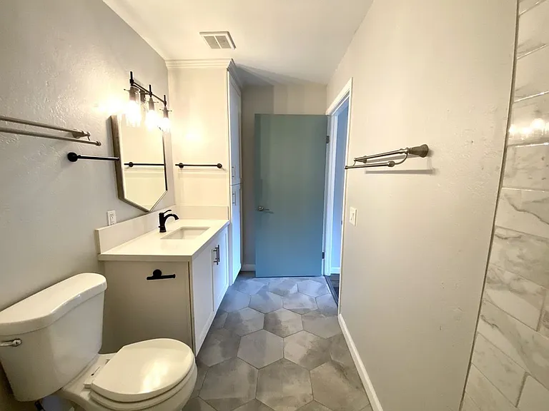 6370 Rancho Mission Rd #908 — Photo 6
