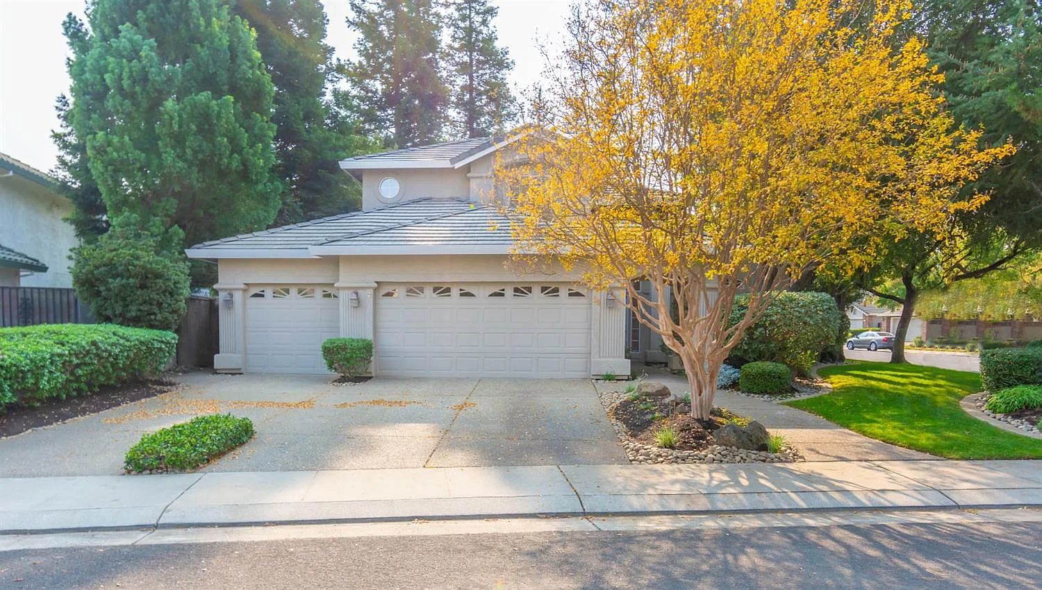 18 Ramblewood Way photo 1