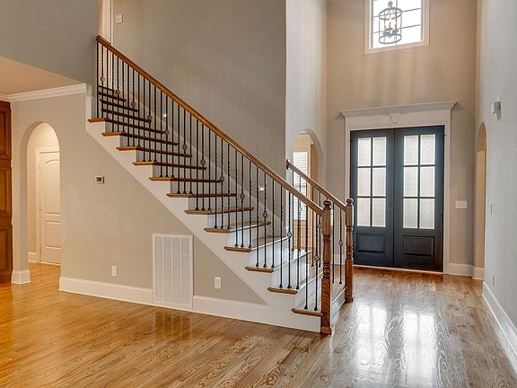 Open foyer with an abundance of natural light.