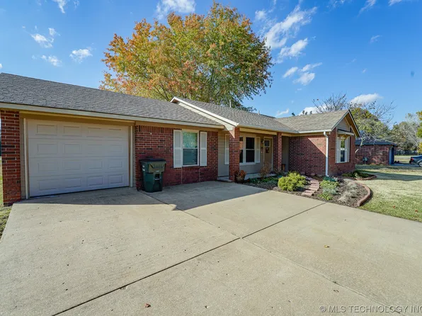 520 Timberline Dr, Skiatook, OK 74070