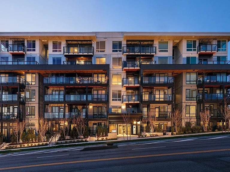 707 Como Lake Ave #212 — Photo 1
