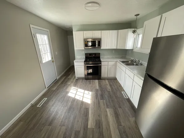 133 N Locust, 133 N Locust St #1, Adrian, MI 49221