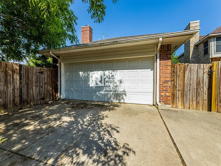 8817 Pocono Dr — Photo 51