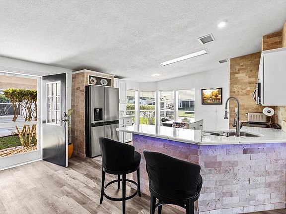 5th image of 3812 Morning Dove Court