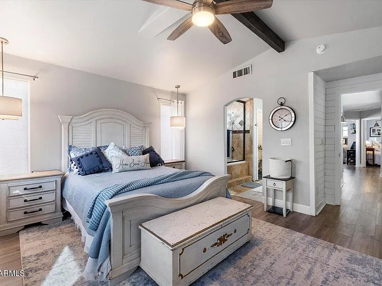 4304 E Milton Dr — Photo 12