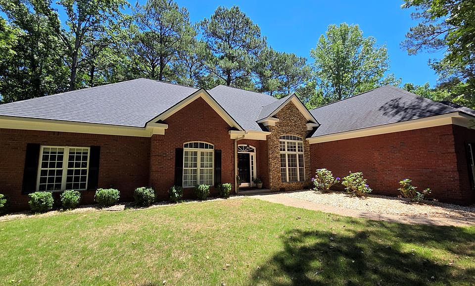 1st image of 426 Northlake Dr