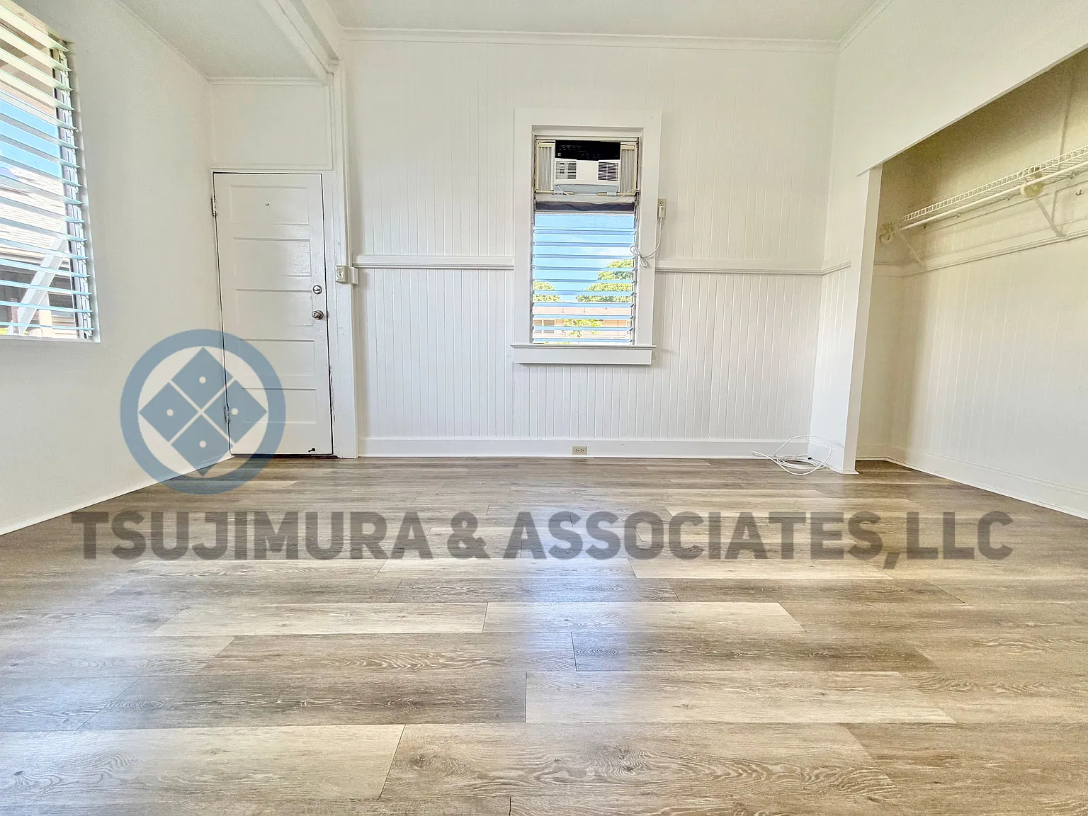 1 bed, 402 sqft, $2,400 — Photo 2