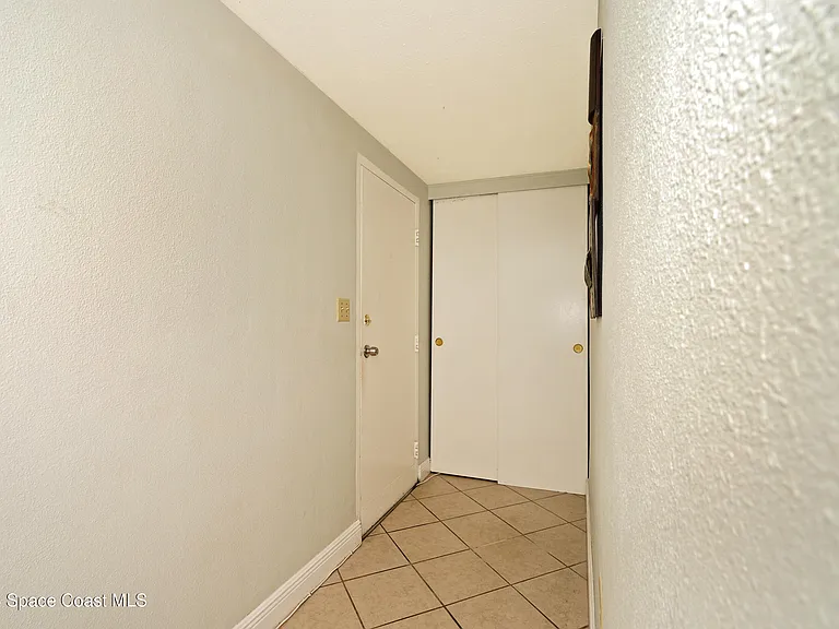 250 Banana River Dr N #B15 — Photo 7