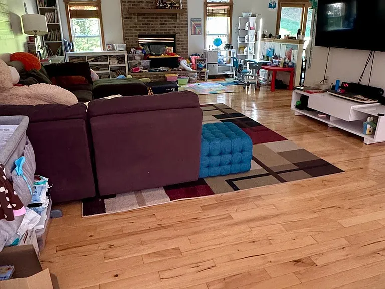 117 Susan Dr — Photo 3