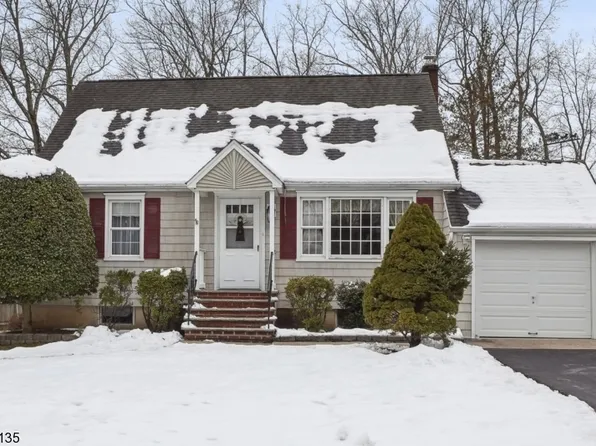 5 Frederick Pl, Hanover Twp., NJ 07927
