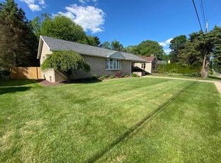 196 W Meyer Ave, New Castle, PA