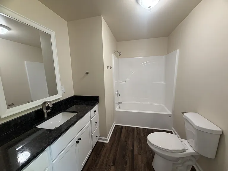 226 N 9th St — Photo 3