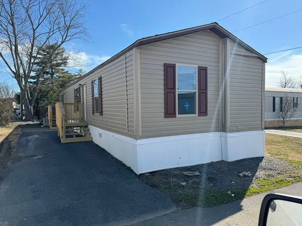 4 Riviera Courts Dr #4, Murray, KY 42071