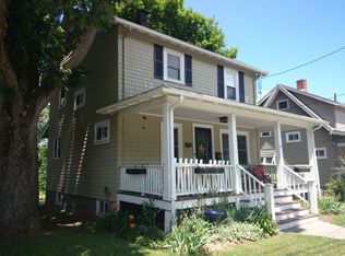 35 Martin St, West Roxbury, MA 02132