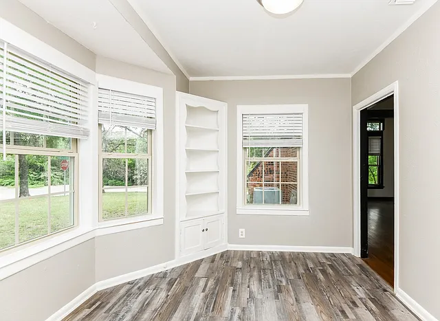 4700 Normandy Rd — Photo 6