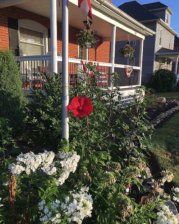 2nd image of 218 Kinney St