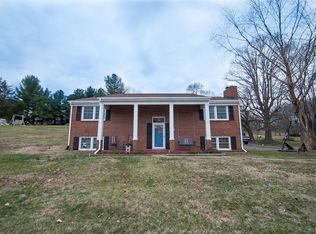 326 Greendale Dr, Rustburg, VA 24588