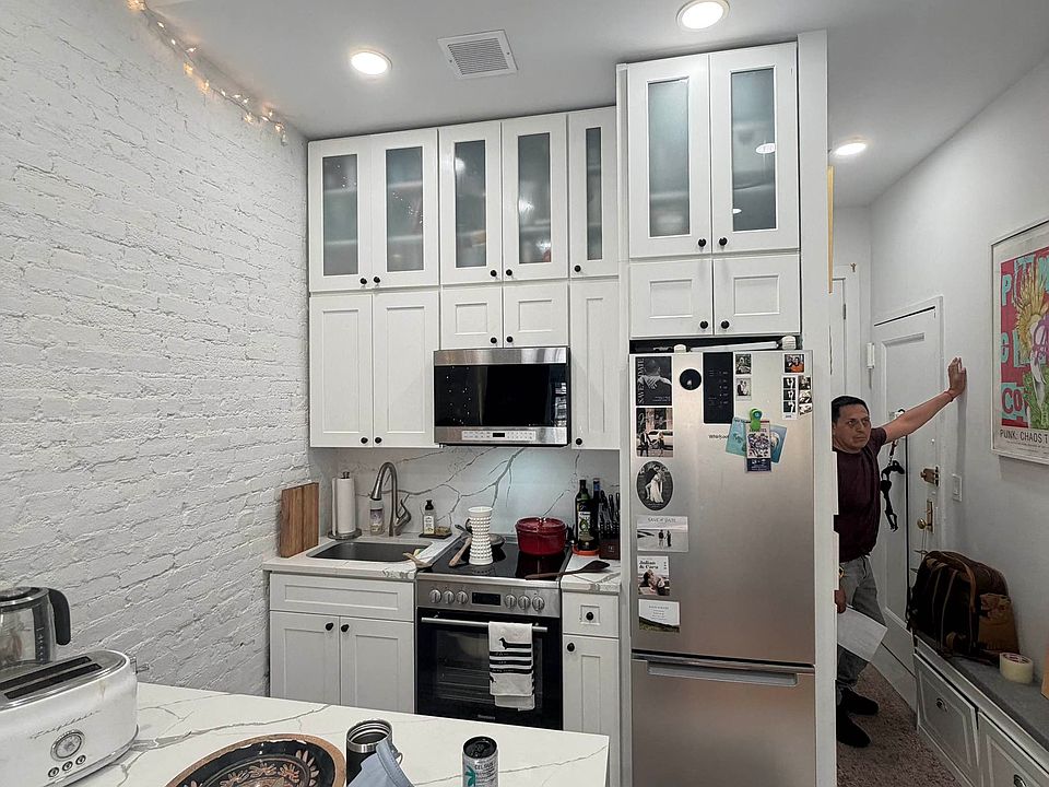 1st image of 268 W 77th St APT 7