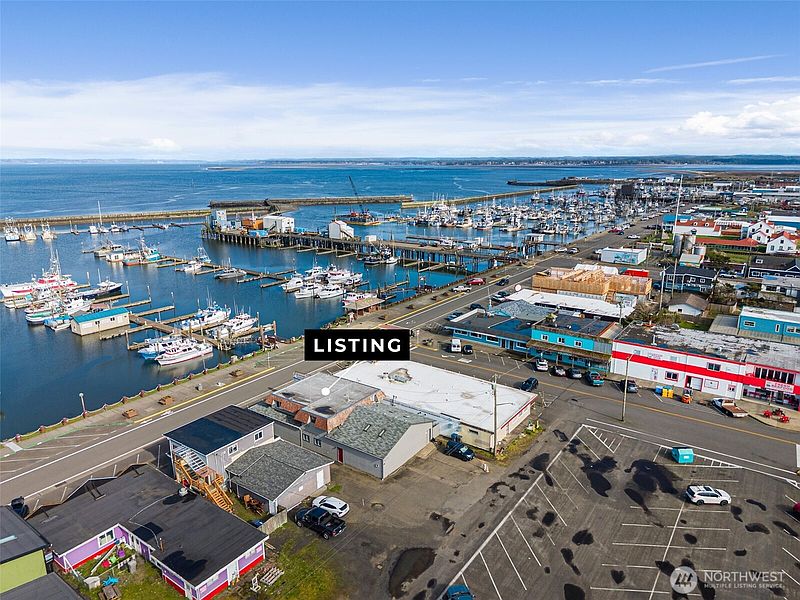 3rd image of 2411 Westhaven Drive