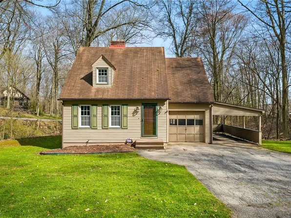 143 Old Hickory Rd, New Castle, PA 16102