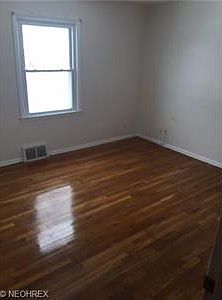 4th image of 12812 Bangor Ave