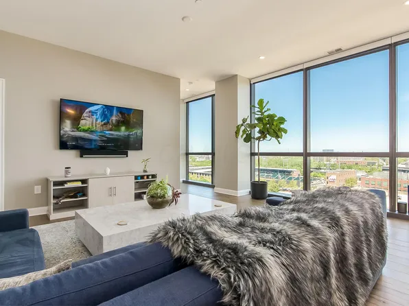 250 W Spring St APT 1122, Columbus, OH 43215