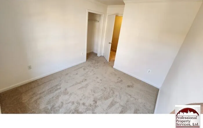 158 Heathfield Dr — Photo 12