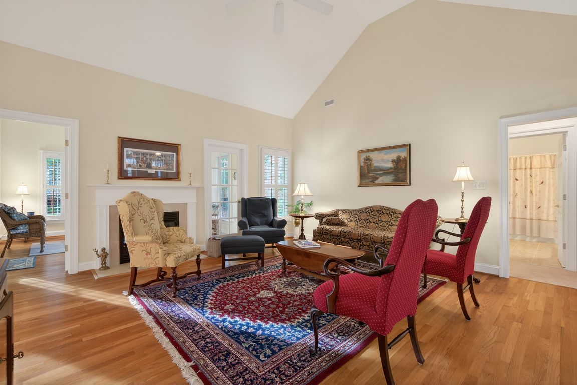 next background image