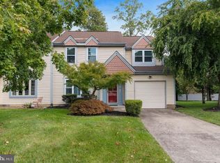 1355 Apple Blossom Dr, Yardley, PA 19067