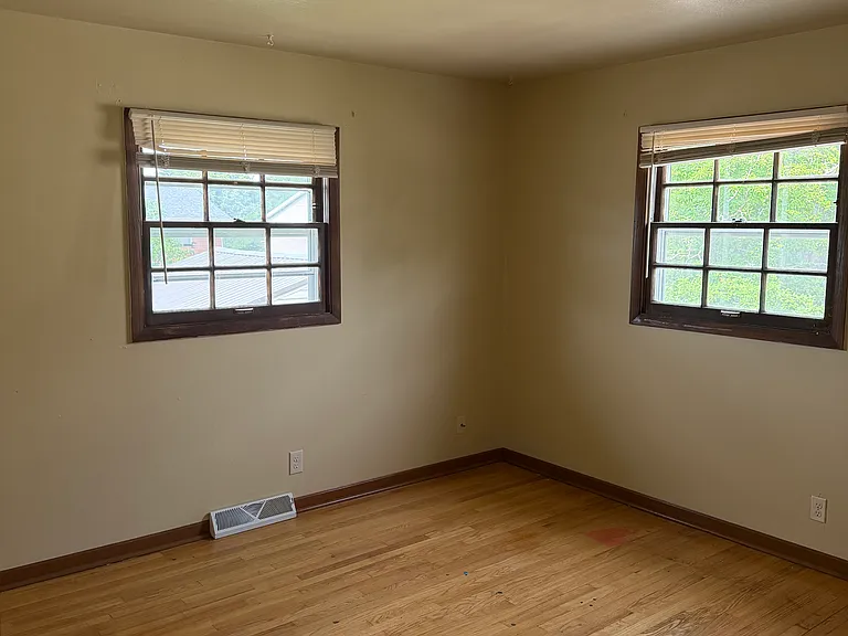 10207 W Kiehnau Ave — Photo 11