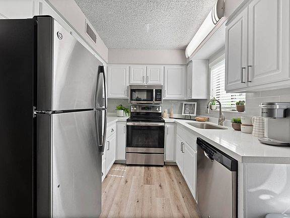 2nd image of 3409 S Rural Rd #185